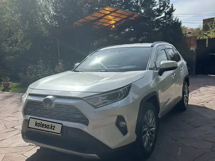 Toyota RAV4 2019 года за 16 500 000 тг. в Алматы – фото 3