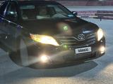 Toyota Camry 2011 года за 5 500 000 тг. в Жанаозен – фото 2