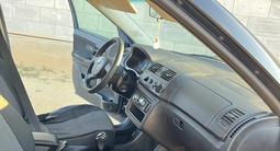Skoda Fabia 2011 года за 2 550 000 тг. в Актау – фото 3