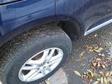 Volkswagen Touareg 2004 года за 4 500 000 тг. в Усть-Каменогорск – фото 3
