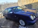 Mercedes-Benz E 230 1997 годаүшін1 500 000 тг. в Алматы – фото 2