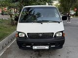 Toyota Hiace 2003 года за 3 200 000 тг. в Алматы