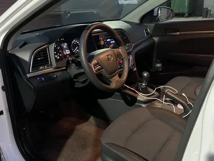 Hyundai Elantra 2018 года за 5 800 000 тг. в Павлодар – фото 8