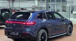 Mercedes-Benz EQS SUV 2025 года за 108 000 000 тг. в Атырау – фото 5