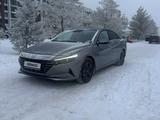 Hyundai Elantra 2022 годаfor10 300 000 тг. в Астана – фото 2