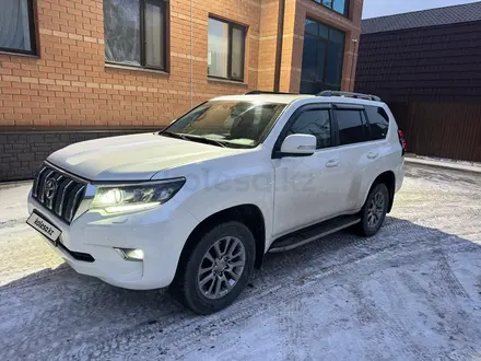 Toyota Land Cruiser Prado 2017 года за 29 100 000 тг. в Караганда – фото 2