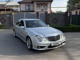 Mercedes-Benz E 320 2004 годаүшін4 800 000 тг. в Алматы – фото 3