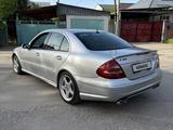 Mercedes-Benz E 320 2004 годаүшін4 800 000 тг. в Алматы – фото 2