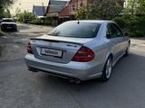 Mercedes-Benz E 320 2004 годаүшін4 800 000 тг. в Алматы – фото 4