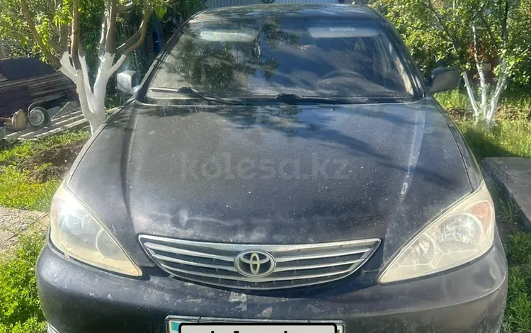 Toyota Camry 2003 годаүшін3 500 000 тг. в Уральск