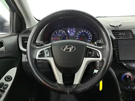 Hyundai Solaris 2015 года за 4 700 000 тг. в Астана – фото 18