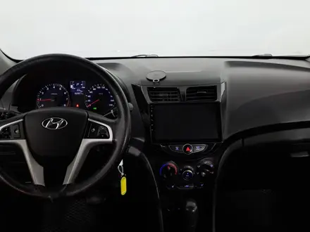 Hyundai Solaris 2015 года за 4 700 000 тг. в Астана – фото 15