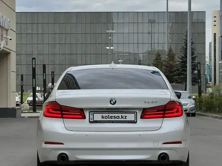 BMW 520 2018 года за 18 500 000 тг. в Астана – фото 6