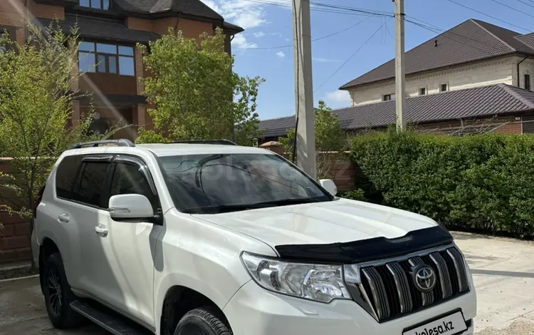 Toyota Land Cruiser Prado 2023 года за 18 500 000 тг. в Актау
