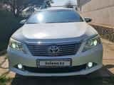 Toyota Camry 2012 года за 10 200 000 тг. в Сарыагаш