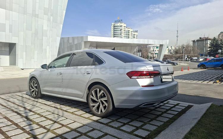 Volkswagen Passat — миниатюра 1