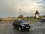 Toyota Land Cruiser Prado 2011 года за 19 500 000 тг. в Астана – фото 2