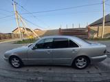 Mercedes-Benz E 280 1999 года за 4 200 000 тг. в Шымкент – фото 3