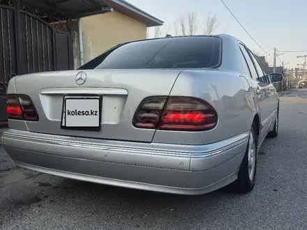 Mercedes-Benz E 280 1999 года за 4 050 000 тг. в Шымкент – фото 6
