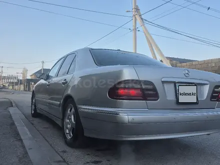 Mercedes-Benz E 280 1999 года за 4 050 000 тг. в Шымкент – фото 8