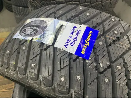 Goodyear UltraGrip Arctic 2 SUV 215/55 R18 — Германия за 99 000 тг. в Алматы – фото 2