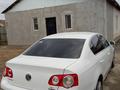 Volkswagen Passat 2009 года за 3 700 000 тг. в Атырау – фото 4