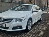 Volkswagen Passat CC 2011 годаfor4 500 000 тг. в Алматы – фото 2