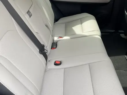 Lexus RX 350 2018 года за 14 500 000 тг. в Алматы – фото 15