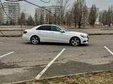 Mercedes-Benz E 400 2015 года за 14 410 000 тг. в Алматы – фото 4