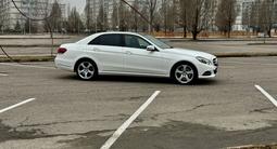 Mercedes-Benz E 400 2015 года за 14 410 000 тг. в Алматы – фото 4