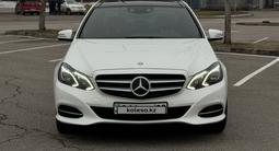Mercedes-Benz E 400 2015 года за 14 410 000 тг. в Алматы – фото 3