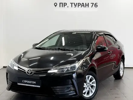 Toyota Corolla 2018 года за 9 936 000 тг. в Астана