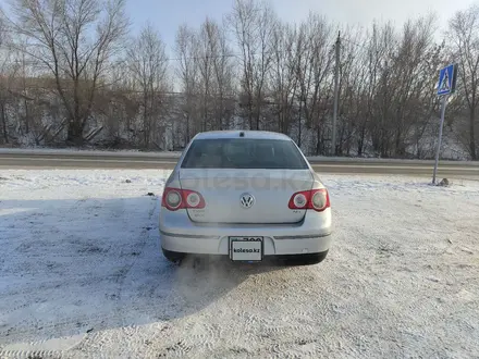 Volkswagen Passat 2005 года за 4 300 000 тг. в Усть-Каменогорск – фото 3