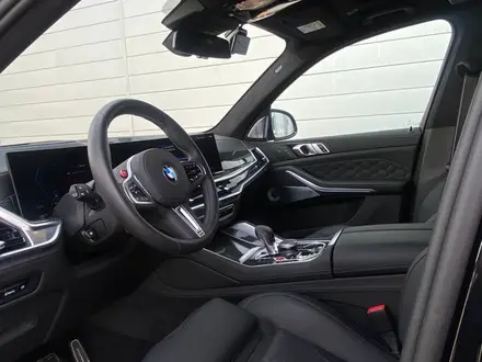 BMW X5 M 2024 года за 99 900 000 тг. в Астана – фото 11