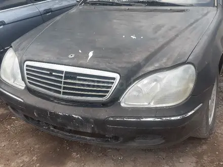 Mercedes-Benz S 500 2000 года за 3 000 000 тг. в Астана – фото 5