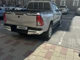Toyota Hilux 2017 года за 13 000 000 тг. в Атырау – фото 2