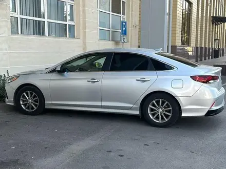 Hyundai Sonata 2018 года за 6 500 000 тг. в Тараз