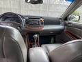 Toyota Camry 2003 годаfor4 500 000 тг. в Тараз – фото 3