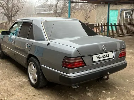 Mercedes-Benz E 260 1990 года за 2 350 000 тг. в Алматы – фото 5