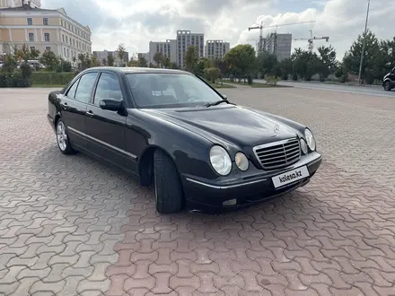 Mercedes-Benz E 320 2000 года за 6 000 000 тг. в Шымкент