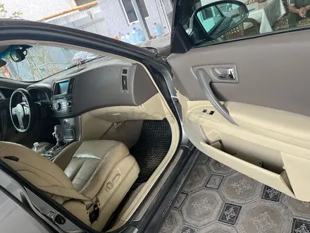 Infiniti FX35 2006 года за 5 200 000 тг. в Алматы – фото 4