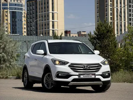Hyundai Santa Fe 2017 года за 10 300 000 тг. в Караганда