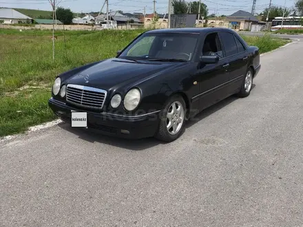 Mercedes-Benz E 230 1996 года за 2 200 000 тг. в Шымкент – фото 10