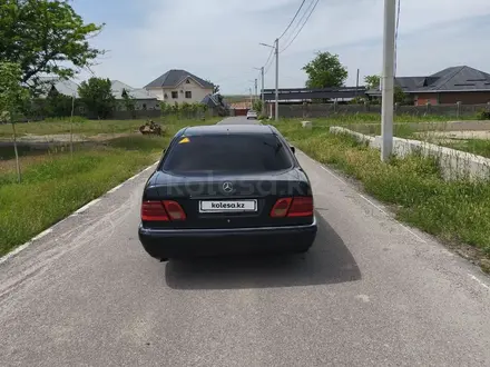 Mercedes-Benz E 230 1996 года за 2 200 000 тг. в Шымкент – фото 12