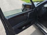 Mercedes-Benz E 230 1996 года за 2 300 000 тг. в Шымкент – фото 4