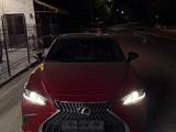 Lexus ES 200 2023 года за 23 000 000 тг. в Алматы