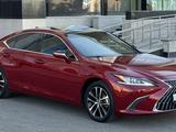 Lexus ES 200 2023 годаүшін23 000 000 тг. в Алматы – фото 5