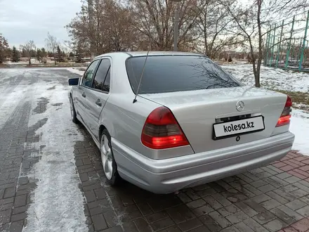 Mercedes-Benz C 280 1996 года за 2 850 000 тг. в Талдыкорган – фото 19