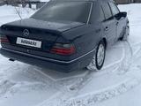 Mercedes-Benz E 320 1993 года за 2 300 000 тг. в Щучинск – фото 2