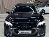 Toyota Camry 2018 года за 15 200 000 тг. в Шымкент – фото 4